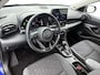 Toyota Yaris 1.5 Hybrid 115 Dynamic | BTW voertuig | Apple CarPlay/Android Auto | Climate control | Draadloze telefoonlader | Cruise control Adaptive |