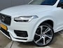Volvo XC90 2.0 T8 Twin Engine AWD R-Design | 22' LMV Velgen | Elek. Trekhaak | Head-Up Display | Panoramadak |
