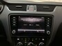 Skoda Octavia Combi 1.5 TSI DSG Greentech Business Edition Stoelverwarming Climate Control App Connect Trekhaak