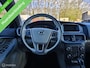 Volvo V40 2.0 T2 / Dealer onderhouden / nieuw Distributie /