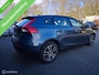 Volvo V40 2.0 T2 / Dealer onderhouden / nieuw Distributie /