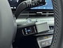 Hyundai Kona Electric Pure Edition 64.8 kWh | Stoel + stuurverwarming | WLTP 510km | Navigatie | Camera | Adaptive cruise |