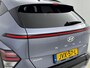 Hyundai Kona Electric Pure Edition 64.8 kWh | Stoel + stuurverwarming | WLTP 510km | Navigatie | Camera | Adaptive cruise |