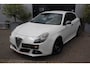 Alfa Romeo Giulietta 1.4 T Sprint - TREKHAAK - ALCANTARA - PDC - SCHERPSTE PRIJS VAN EUROPA!