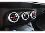 Alfa Romeo Giulietta 1.4 T Sprint - TREKHAAK - ALCANTARA - PDC - SCHERPSTE PRIJS VAN EUROPA!