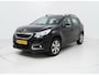 Peugeot 2008 1.2 VTi Active Pack Premium TREKHAAK - STOELVERWARMING - NAVI
