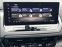 Nissan Qashqai 1.3 MHEV Xtronic Tekna Plus / Fabrieksgarantie tot 10-2028 / Panorama dak / HUD / BOSE audio / Leder / Stuur- en stoelverwarming / 1.800 kg trekgewicht / Navigatie / Apple Carplay Android / 20" LM wielen & All Season banden /