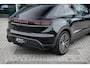 Porsche Macan 4 | Luchtvering PASM | Panoramadak | Adaptieve cruise control | Bose Surround Sound | Comfortstoelen 14 voudig | 21 inch velgen l