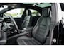 Porsche Macan 4 | Luchtvering PASM | Panoramadak | Adaptieve cruise control | Bose Surround Sound | Comfortstoelen 14 voudig | 21 inch velgen l