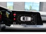 Volkswagen Golf 1.5 eTSI R-Line pano / IQ light