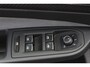 Volkswagen Golf 1.5 eTSI R-Line pano / IQ light