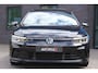 Volkswagen Golf 1.5 eTSI R-Line pano / IQ light