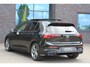 Volkswagen Golf 1.5 eTSI R-Line pano / IQ light
