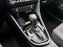 Toyota Yaris 1.5 Hybrid 115 Dynamic Comfort Pack | BTW voertuig | Dodehoek detectie | Stoel+stuurverwarming | Parkeersensoren voor+achter | Climate Control | Cruise Control Adaptive |