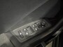 Volkswagen T-Roc 1.0 TSI Style Business | navi | virtual | trekhaak |