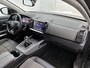 Citroën C5 Aircross SUV Feel 130pk | Navigatie | Achteruitrijcamera | Climate Control | Adaptieve Cruise Control | Parkeersensoren v+a | Keyless | Dodehoeksensor | Half lederen comfortstoelen | Armsteun | Apple Carplay / Android Auto | DAB+ radio | Donker getint glas | Trekhaak | 18" lichtmetalen velgen |