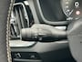 Volvo V60 2.0 T4 R-Design | Pano | HU-Display | Harman/Kardon | Pilot Assist | Sportstoel |