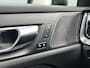 Volvo V60 2.0 T4 R-Design | Pano | HU-Display | Harman/Kardon | Pilot Assist | Sportstoel |
