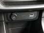 Citroën C3 Feel Edition 82pk | Navigatie | Climate Control | Cruise Control | Parkeersensoren | Apple Carplay / Android Auto | Bluetooth | Afwijkende dakkleur | Automatisch dimlicht | Elektrisch inklapbare spiegels | Regensensor | All Seasonbanden |
