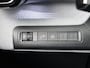 Citroën C3 Aircross SUV Plus Hybrid 7p. 145pk Automaat | DEMO | 7 zitplaatsen | Navigatie via draadloze Apple Carplay / Android Auto | Achteruitrijcamera | Climate Control | Cruise Control | Parkeersensoren | Bluetooth | Comfortstoelen | Elektrisch inklapbare spiegels | Donker getint glas | Led koplampen |