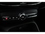 Volvo XC40 B3 Plus Dark | Camera | Harman/Kardon | Stoel+Stuurverwarming | Memory | Keyless