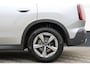 MINI Countryman 1.5 C Favoured L Pano LED HUD Leder BTW !!