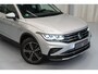 Volkswagen Tiguan 1.4 eHybrid Elegance | IQ Light | Vol Leder | Stuur en Stoelverwarming | 360 camera
