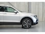 Volkswagen Tiguan 1.4 eHybrid Elegance | IQ Light | Vol Leder | Stuur en Stoelverwarming | 360 camera