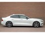 Volvo S60 B4 R-Design, Harman/Kardon, Stoel & Stuurverwarming, Trekhaak, Camera, Memory, Carplay, Adaptive Cruise.