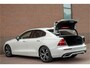 Volvo S60 B4 R-Design, Harman/Kardon, Stoel & Stuurverwarming, Trekhaak, Camera, Memory, Carplay, Adaptive Cruise.