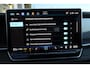 Volkswagen Tayron 1.5 eHybrid Life Edition PL €863 p/m* 150KW/204PK, Snelladen 40KW mogelijk, 60 mnd 100.000km garantie, Navigatie, 18" LMV All season, wegklapbare trekhaak, stoelverwarming, DCC, adaptief onderstel, privacy glas, chrome dakrail, camera, side assist, ACC 3 zone climatronic, park assist plus, stuurwiel verwarming