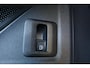 Volkswagen Tayron 1.5 eHybrid Life Edition PL €863 p/m* 150KW/204PK, Snelladen 40KW mogelijk, 60 mnd 100.000km garantie, Navigatie, 18" LMV All season, wegklapbare trekhaak, stoelverwarming, DCC, adaptief onderstel, privacy glas, chrome dakrail, camera, side assist, ACC 3 zone climatronic, park assist plus, stuurwiel verwarming