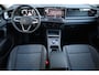 Volkswagen Tayron 1.5 eHybrid Life Edition PL €863 p/m* 150KW/204PK, Snelladen 40KW mogelijk, 60 mnd 100.000km garantie, Navigatie, 18" LMV All season, wegklapbare trekhaak, stoelverwarming, DCC, adaptief onderstel, privacy glas, chrome dakrail, camera, side assist, ACC 3 zone climatronic, park assist plus, stuurwiel verwarming