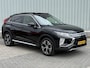 Mitsubishi Eclipse Cross 1.5 DI-T Instyle / Dealer onderhouden! / Panoramadak / Lederen bekleding / Stoel-/Stuurverwarming / Voorruitverwarming / Achteruitrijcamera / LED verlichting / Apple CarPlay/Android Auto /