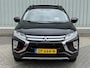 Mitsubishi Eclipse Cross 1.5 DI-T Instyle / Dealer onderhouden! / Panoramadak / Lederen bekleding / Stoel-/Stuurverwarming / Voorruitverwarming / Achteruitrijcamera / LED verlichting / Apple CarPlay/Android Auto /