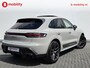 Porsche Macan 2.0 T Sport Chrono Trekhaak Panoramadak Luchtvering BOSE NL Dealer Auto! | Adaptieve Sportstoelen Memory | Achteruitrijcamera | Apple CarPlay | Stoelverwarming