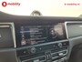 Porsche Macan 2.0 T Sport Chrono Trekhaak Panoramadak Luchtvering BOSE NL Dealer Auto! | Adaptieve Sportstoelen Memory | Achteruitrijcamera | Apple CarPlay | Stoelverwarming