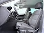 Volkswagen Passat Variant 1.4 TSI PHEV GTE | Camera | Side Assist | ACC | Stoelverwarming | Elek. Achterklep | Matrix LED | Carplay | Getint Glas | 18'' |