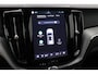 Volvo XC60 T8 Plug-in hybrid Ultra Black Edition | ACC | Bowers&Wilkins | Head-Up | Massage | Panoramadak | 360° Camera | 21 Inch