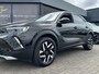 Opel Mokka 1.2 Turbo Elegance Rijklaar | Incl. Service en garantie | AUTOMAAT | Als nieuw! | Trekhaak | Camera | Cruise | Clima | Stoelverwarming | LED | Android - Carplay | 17" LMV
