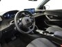 Peugeot 2008 1.2 PureTech 130pk Automaat Allure Navigatie Apple Carplay/Android Auto 360 camera Parkeersensoren Blind Spot Assist Adaptive Cruise Control Stoelverwarming Getinte ramen Climate Control