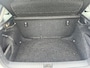 Skoda Kamiq Active 1.0 TSI l Stoelverwarming l Cr COntrol l Speciale lak l Parkeersensoren l LM - Velgen l Dakrails zwart l