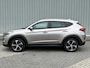 Hyundai Tucson 1.6 GDi Anniversary Edition / Trekhaak / 19" Lichtmetalen velgen / Stoelverwarming / Achteruitrijcamera / Navigatie / Climate Control /