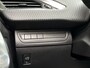 Peugeot 2008 1.2 PureTech Sport (PANORAMADAK, APPLE CARPLAY, NAVIGATIE, CLIMATE, LEDER/ALCANTARA, SPORTSTOELEN, GETINT GLAS, CRUISE, NIEUWE APK, NIEUWSTAAT)