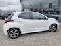 Toyota Yaris 1.5 Hybrid 115 Dynamic | Sensoren v/a | Stuur & Stoelverwarming