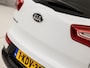 Kia Sportage 1.6 GDI Sport (NAVIGATIE, CLIMATE, GETINT GLAS, CAMERA, SPORTSTOELEN, TREKHAAK, CRUISE, BLUETOOTH, NIEUWE APK, NIEUWSTAAT)