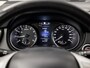 Nissan Qashqai 1.2 Deluxe (PANORAMADAK, NAVIGATIE, CLIMATE, 360 CAMERA, STOELVERWARMING, SPORTSTOELEN, TREKHAAK, GETINT GLAS, NIEUWE APK, NIEUWSTAAT)