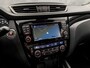 Nissan Qashqai 1.2 Deluxe (PANORAMADAK, NAVIGATIE, CLIMATE, 360 CAMERA, STOELVERWARMING, SPORTSTOELEN, TREKHAAK, GETINT GLAS, NIEUWE APK, NIEUWSTAAT)