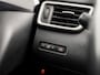 Nissan Qashqai 1.2 Deluxe (PANORAMADAK, NAVIGATIE, CLIMATE, 360 CAMERA, STOELVERWARMING, SPORTSTOELEN, TREKHAAK, GETINT GLAS, NIEUWE APK, NIEUWSTAAT)