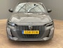 Peugeot 208 Hybrid 100 e-DCS6 GT Panorama Dak | LED | Digitaal Dashboard | Leder/Stof Sportstoelen | Carplay | Camera | Keyless | Achteruitrijcamera | Apple Carplay/Android Auto|telefoonintegratie premium | Cruise control